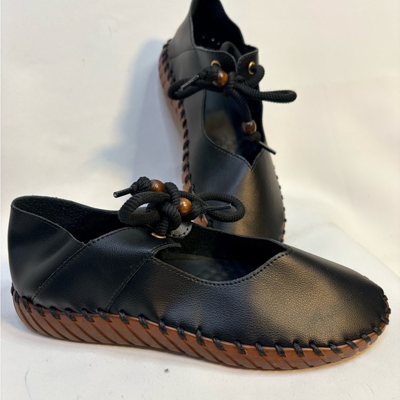 Shoes - Black Leather Lace-Up Comfort Flats Whipstitch Sole Boho Casual Shoes